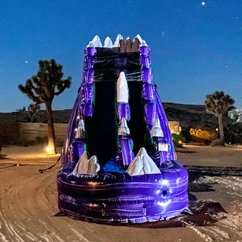 Inflatable Water Slide with Splash Pool Y413704