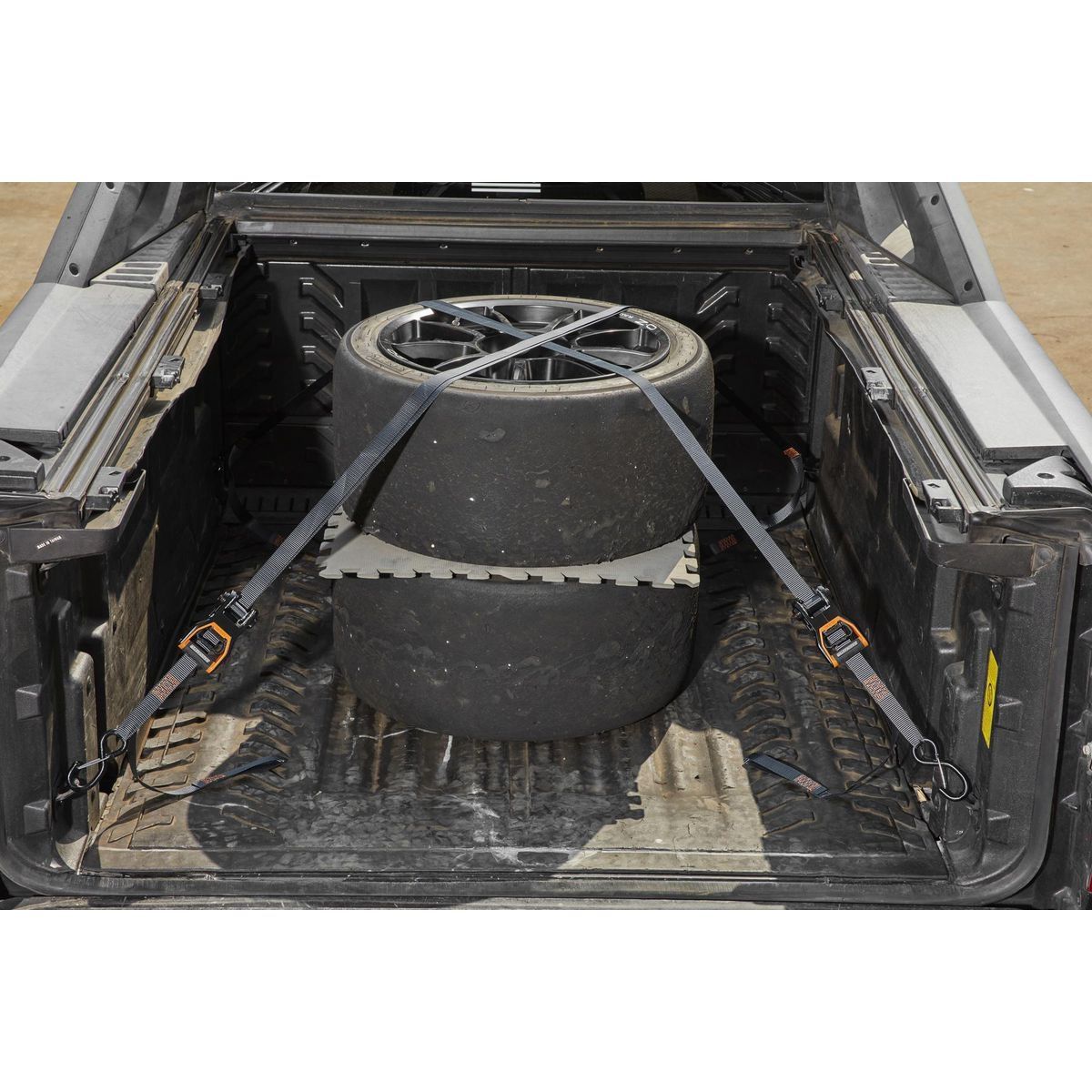 500 lb. Capacity 1 in. x 12 ft. Ratcheting Tie-Downs, 2-Pack H2779