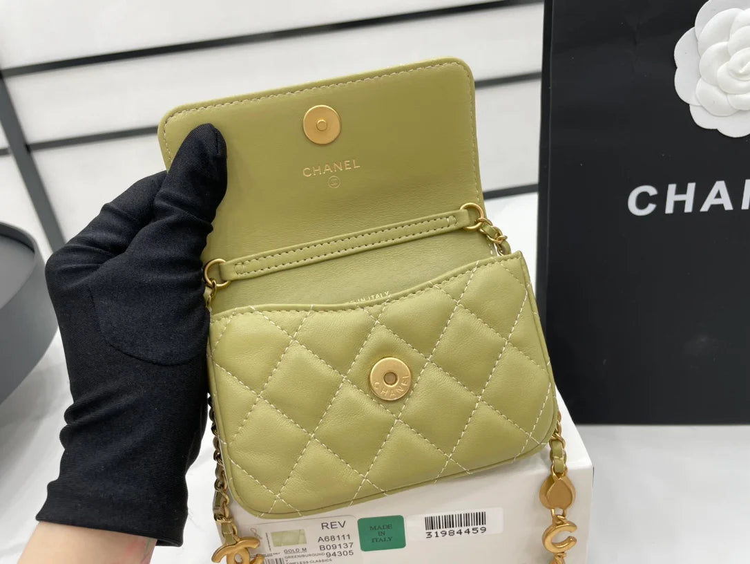 Distressed Green Women's Bags E514