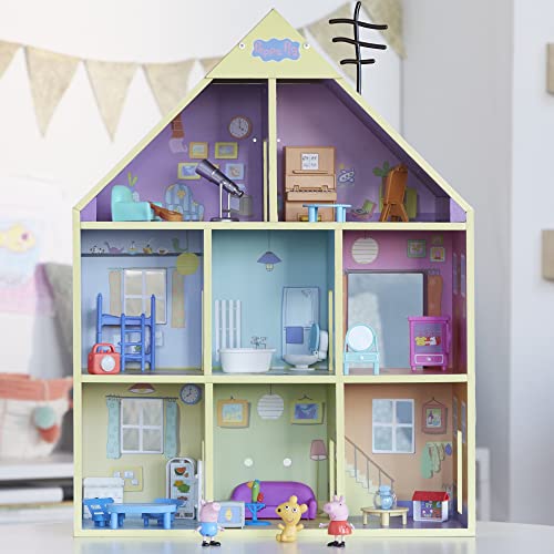 Wooden Playhouse with 2 Figures and 29 Accessories N36426