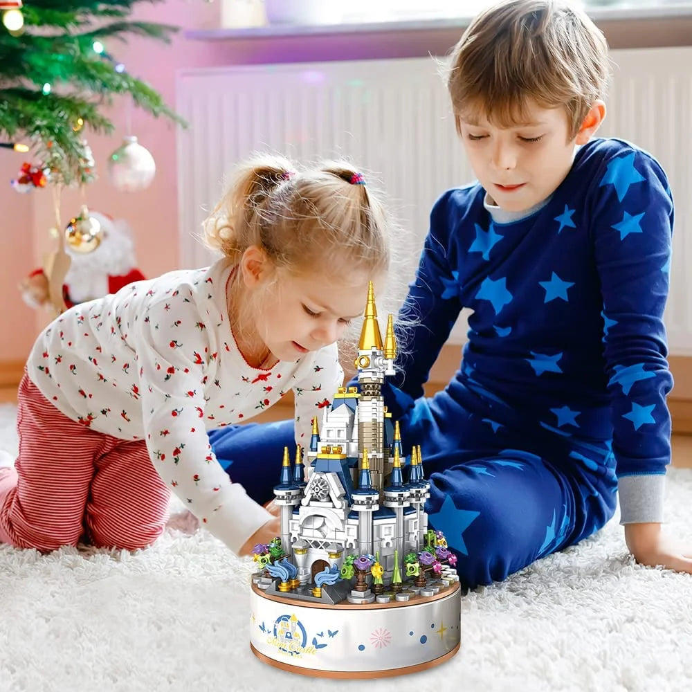 617pcs Castle Model Building Toys Q151