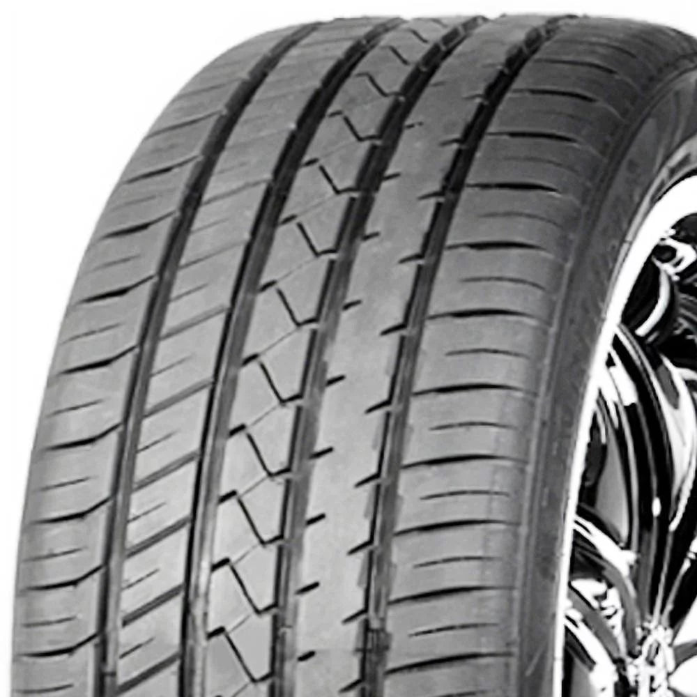P255/40R19 100W All-Season Tire M371