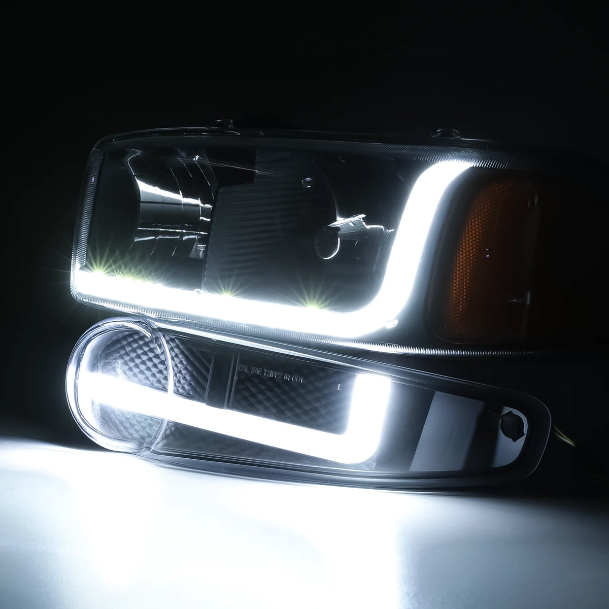 Headlights Assembly with 2 Pairs Pre-Assembled 6000K LED Bulbs V649