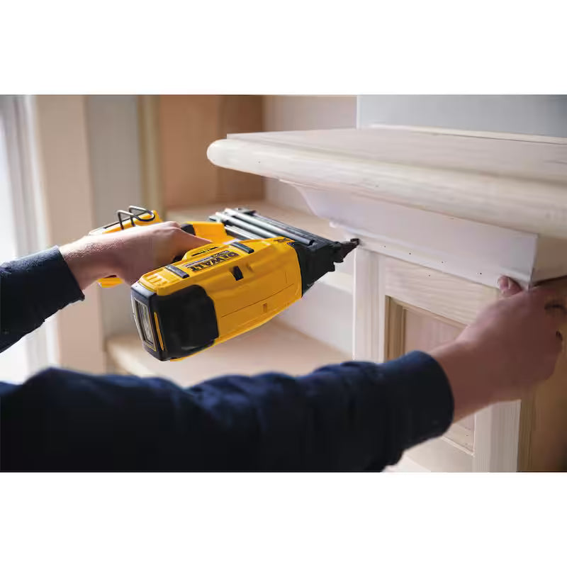 18-Gauge Cordless Brad Nailer Kit with 2.0Ah Batteries A7178