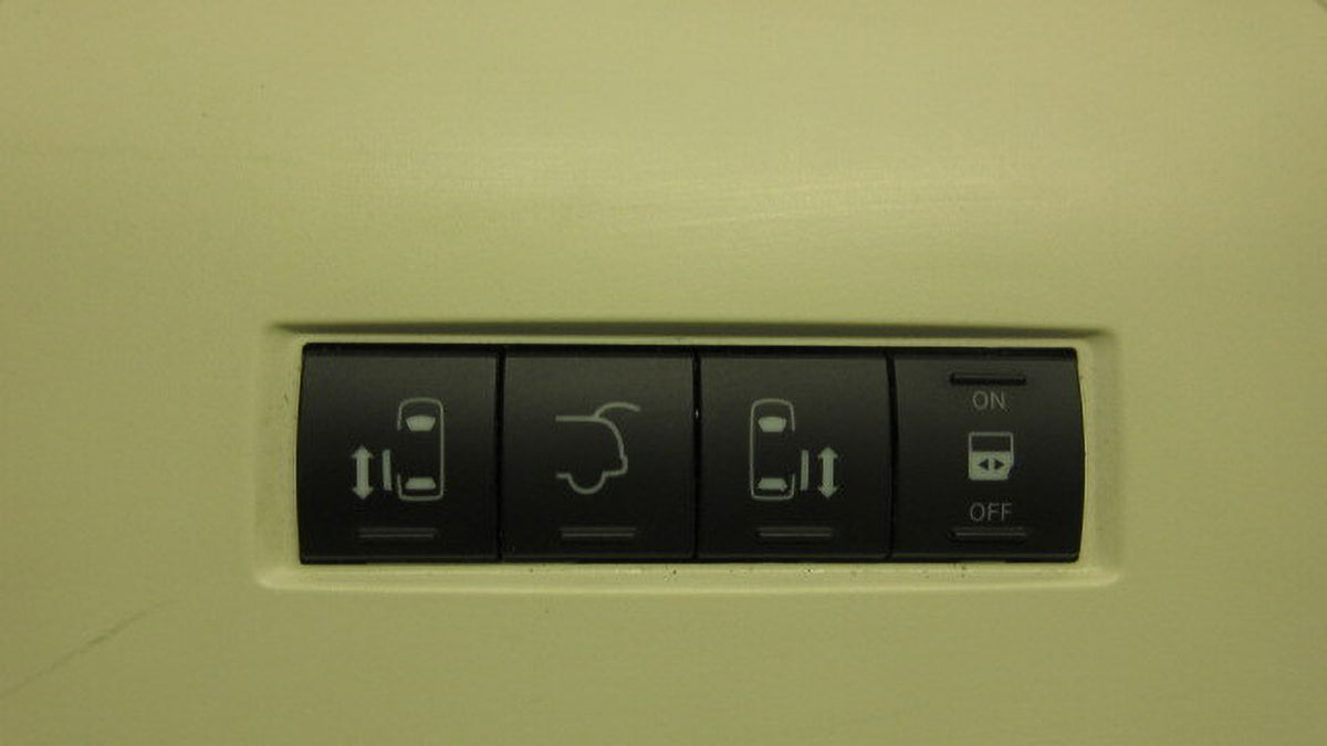 Pre-Owned Front Roof Mounted Console Z907