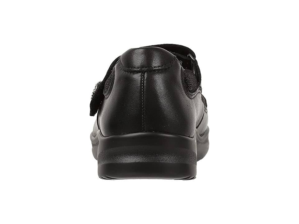 Black Step Out Shoes Q223221