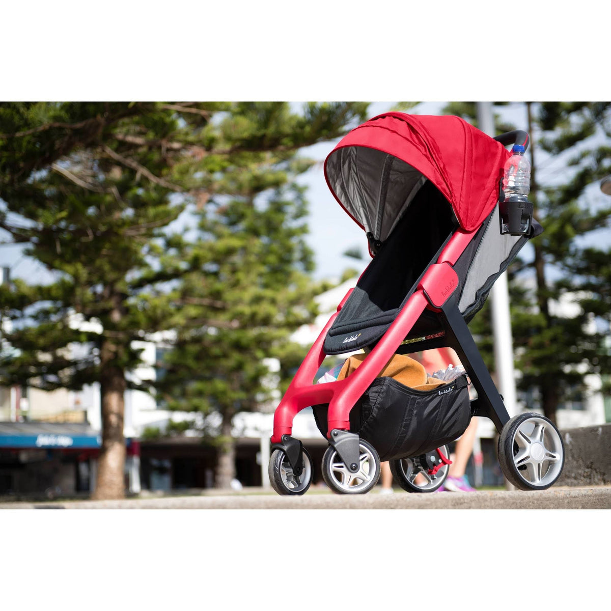 Barossa Red Stroller U292