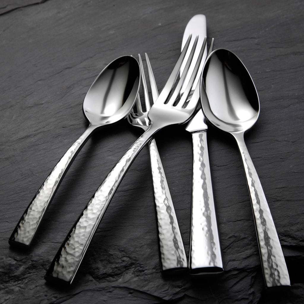 18/10 Stainless Steel Dinner Knives Set of 12 B54902