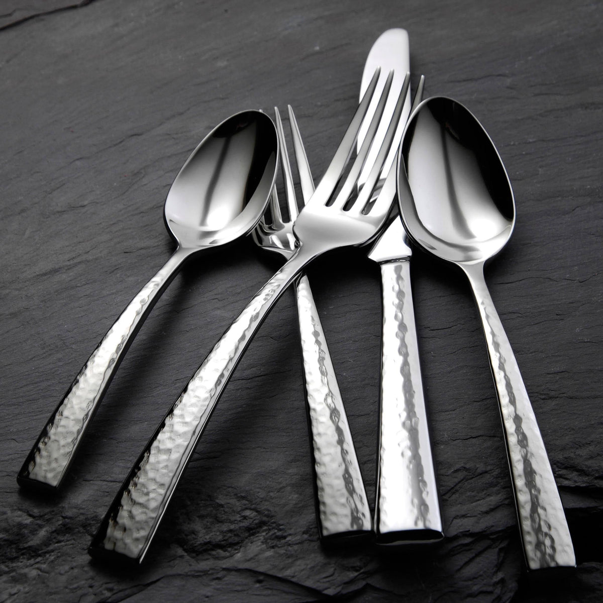 18/10 Stainless Steel Dinner Knives Set of 12 B54902
