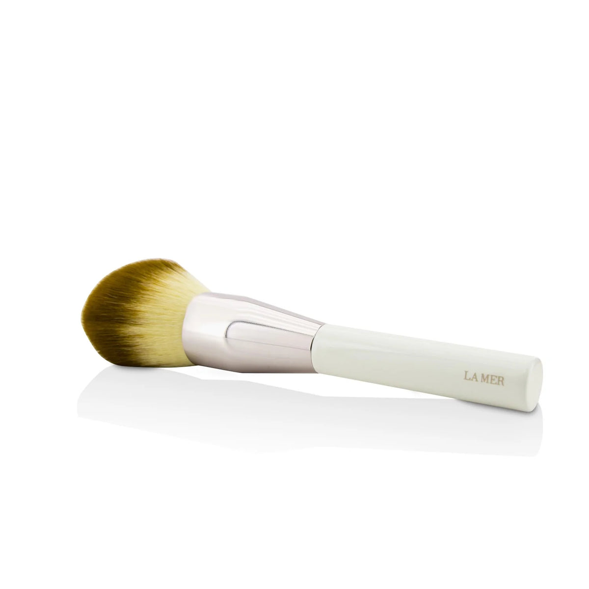 The Powder Brush A35113