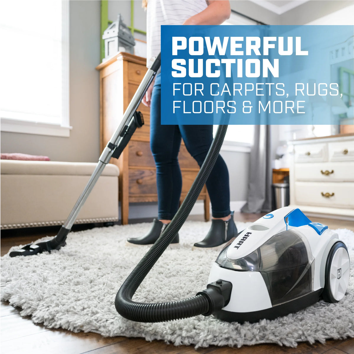Bagless Canister Vacuum B705490