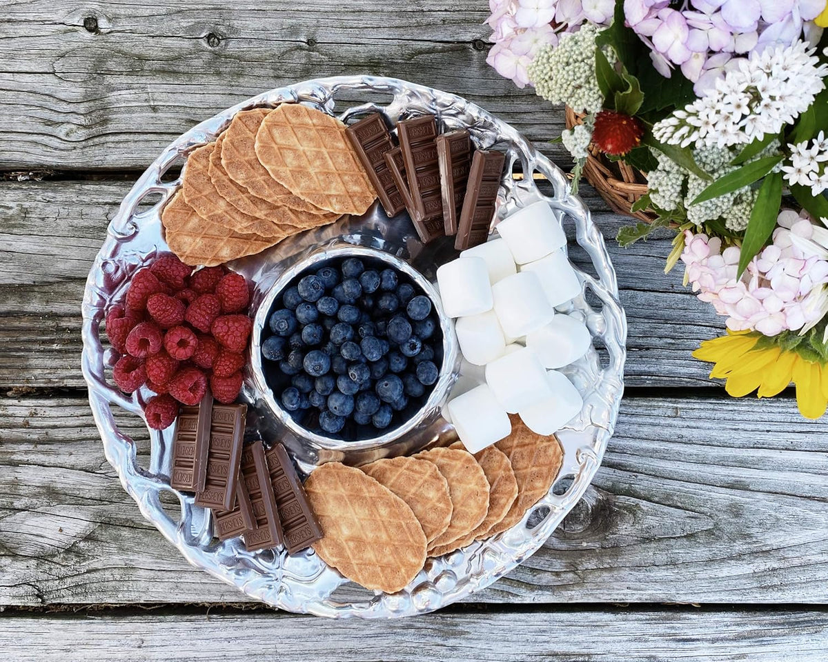 Metal Grape Chip and Dip Platter, 14 inch Diameter O16099