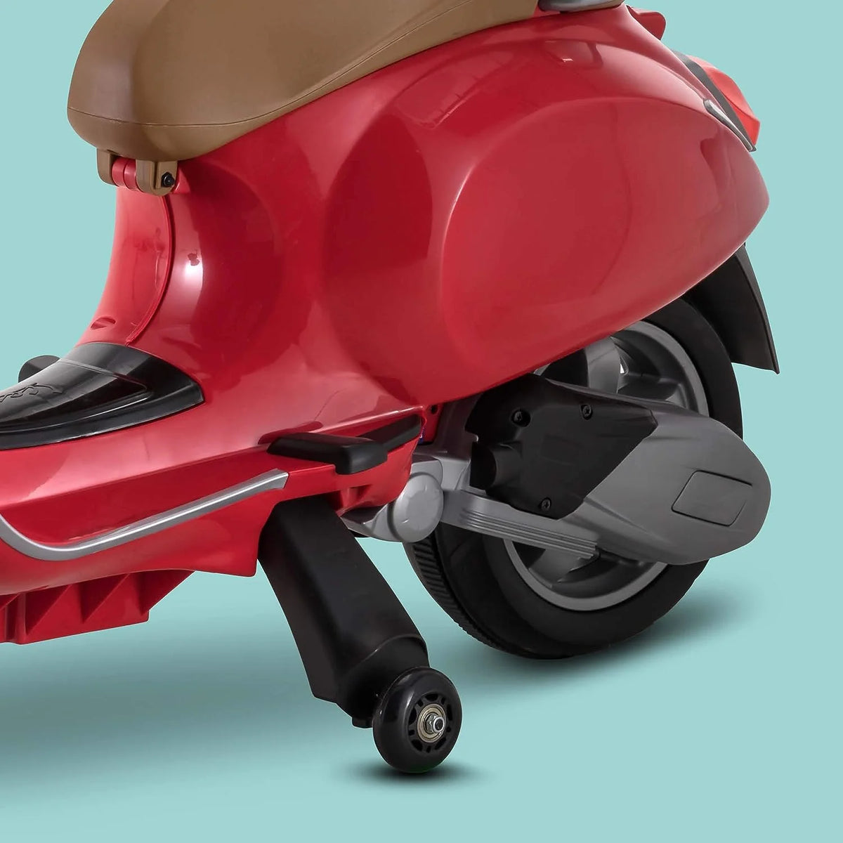 Red 6 Volt Electric Ride-on Scooter E870