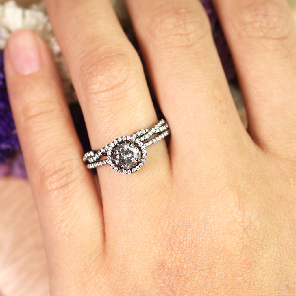 Four-Prong Halo Setting 1.5 Carat Round Brilliant Cut Gray Salt and Pepper Diamond Bridal Ring Set in 18K Black Gold Plating over Silver A417880