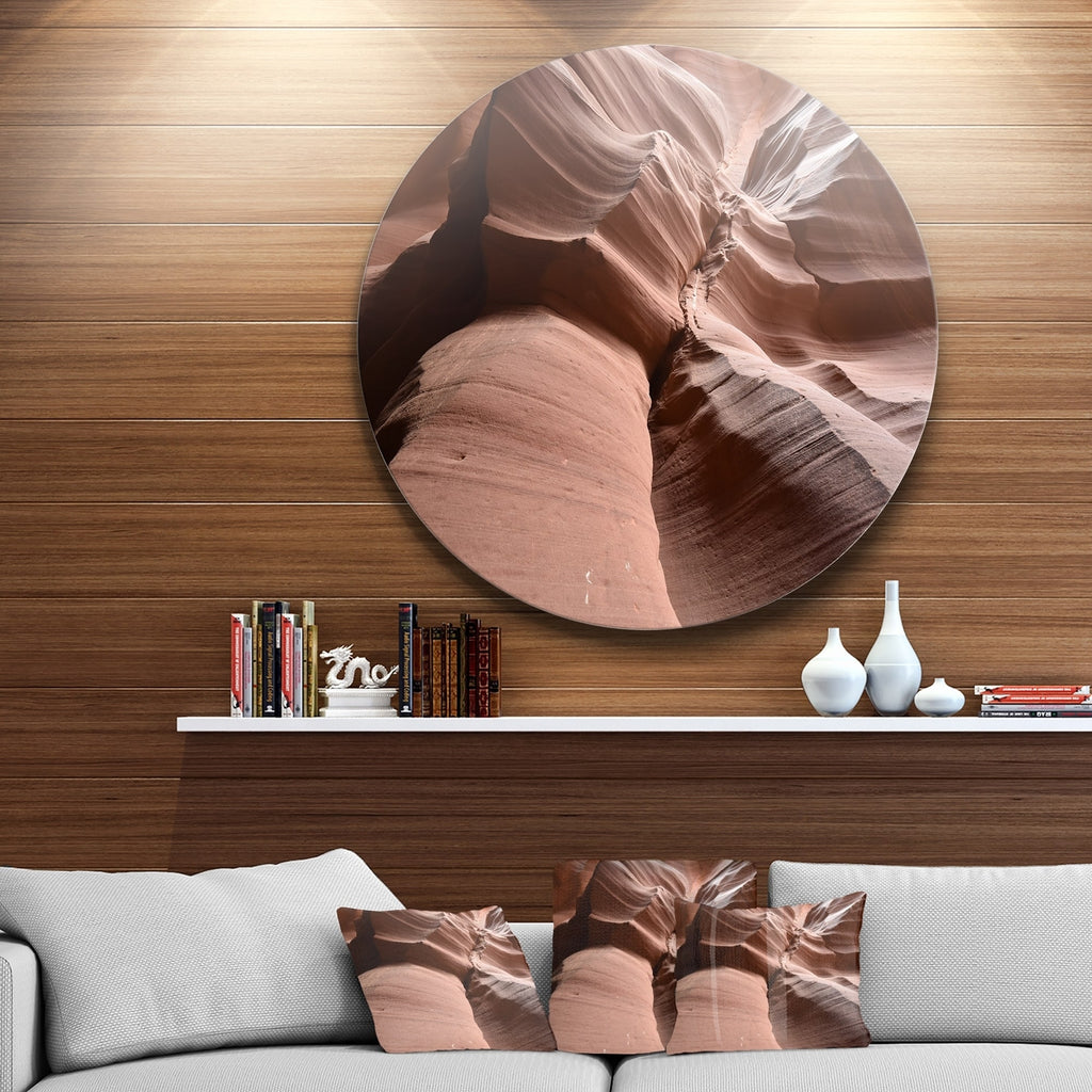 Round Metal Wall Art 11 x 11 X534