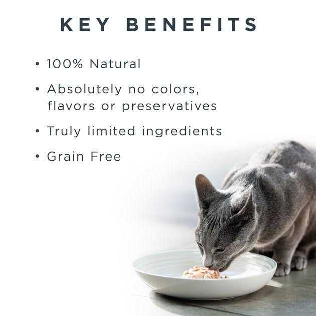 Chicken Breast in Broth Wet Cat Food B711685