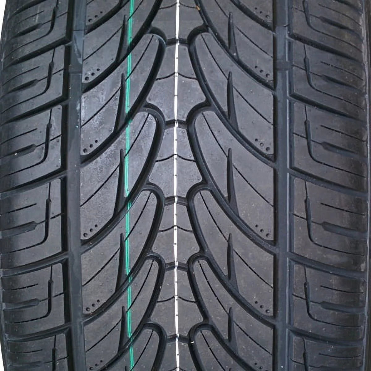 295/30R22 103W XL All Season M+S Performance Truck / SUV Tires P18740