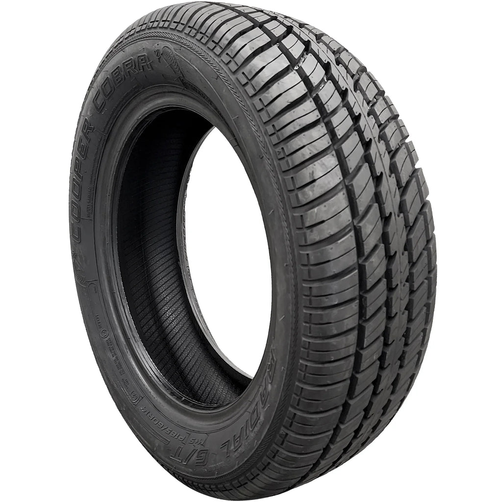 Set of 4 225/70R15 All Season Tires V482