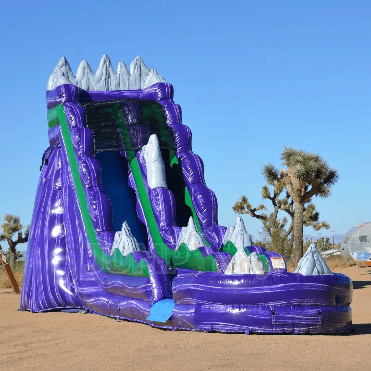 Inflatable Water Slide with Splash Pool Y413704