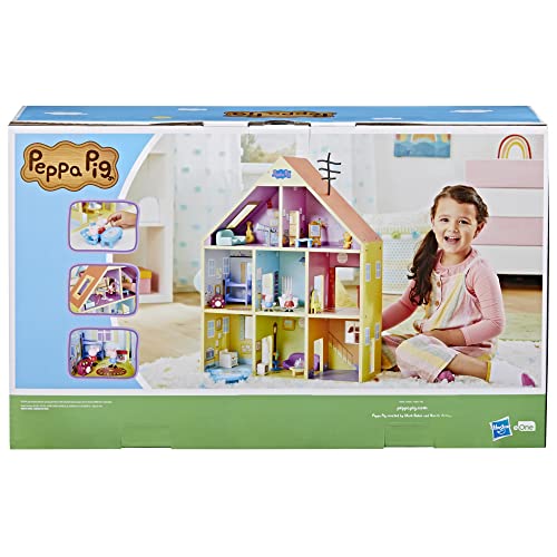 Wooden Playhouse with 2 Figures and 29 Accessories N36426